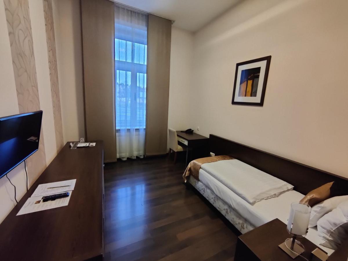 Boutique Hotel Sopianae Pécs Exteriör bild