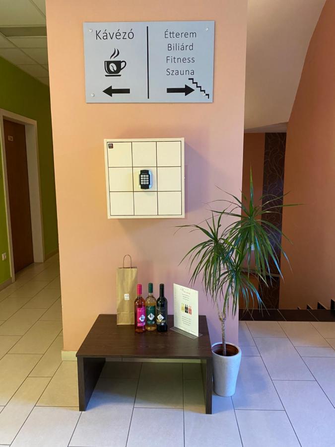 Boutique Hotel Sopianae Pécs Exteriör bild