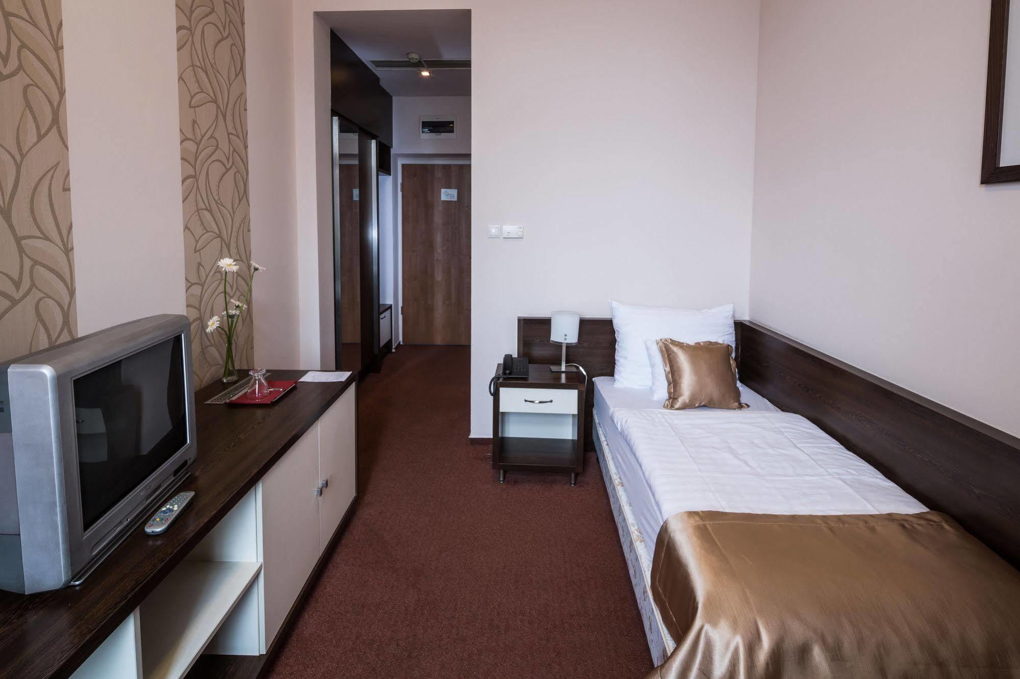 Boutique Hotel Sopianae Pécs Exteriör bild