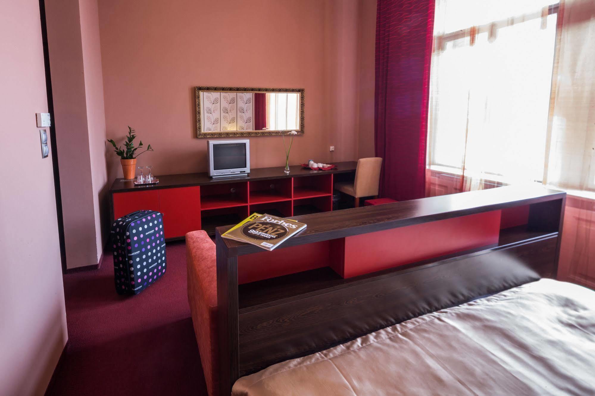Boutique Hotel Sopianae Pécs Exteriör bild
